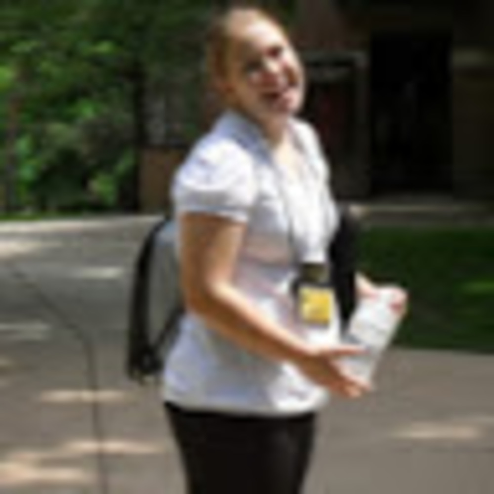 Meet your Posher, Lisa